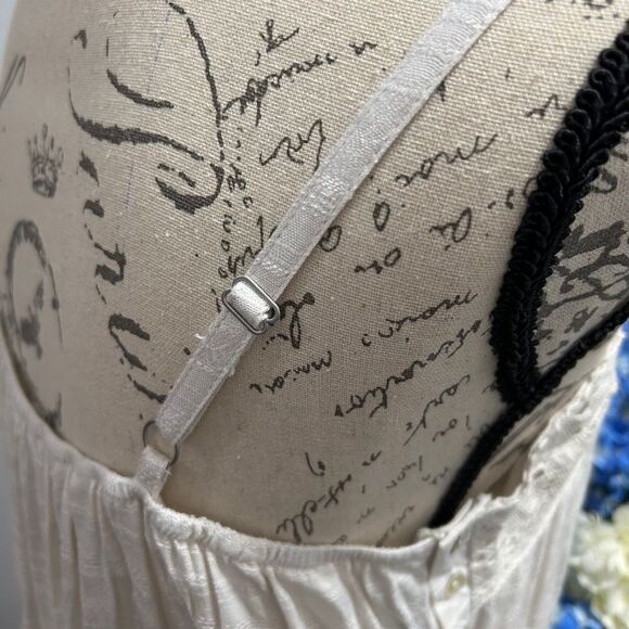 Love on a Hanger Tan Smocked Peplum Camisole - Picture 6 of 10